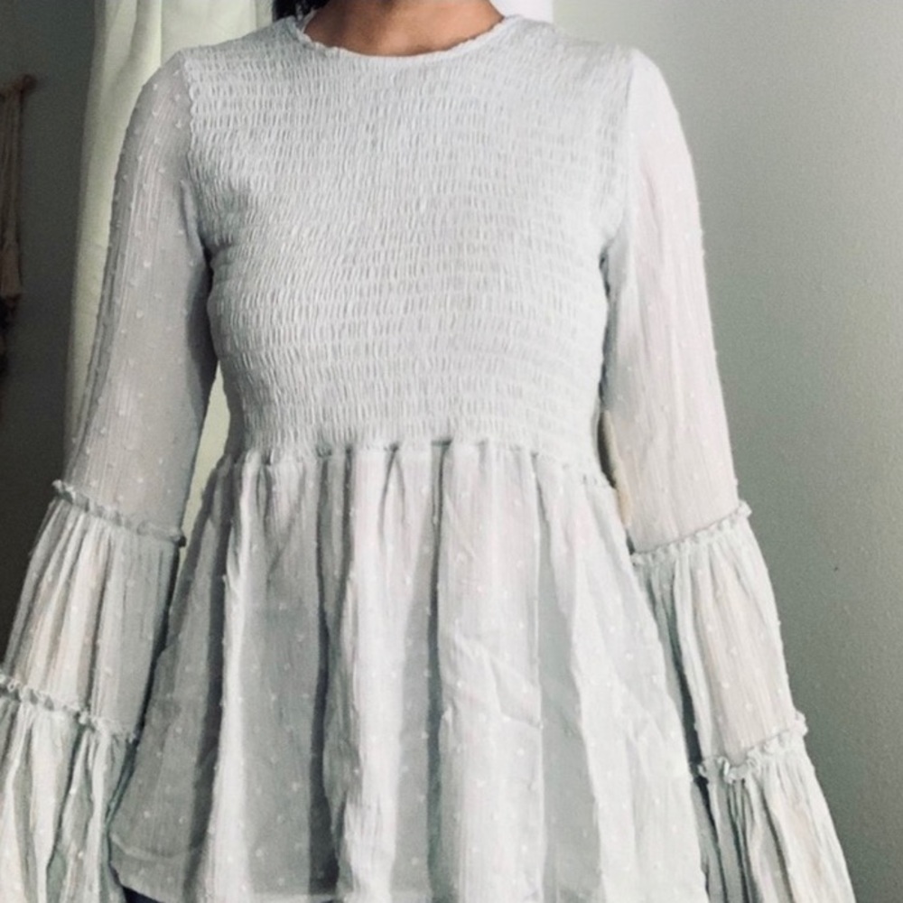 Blue bell sleeve top